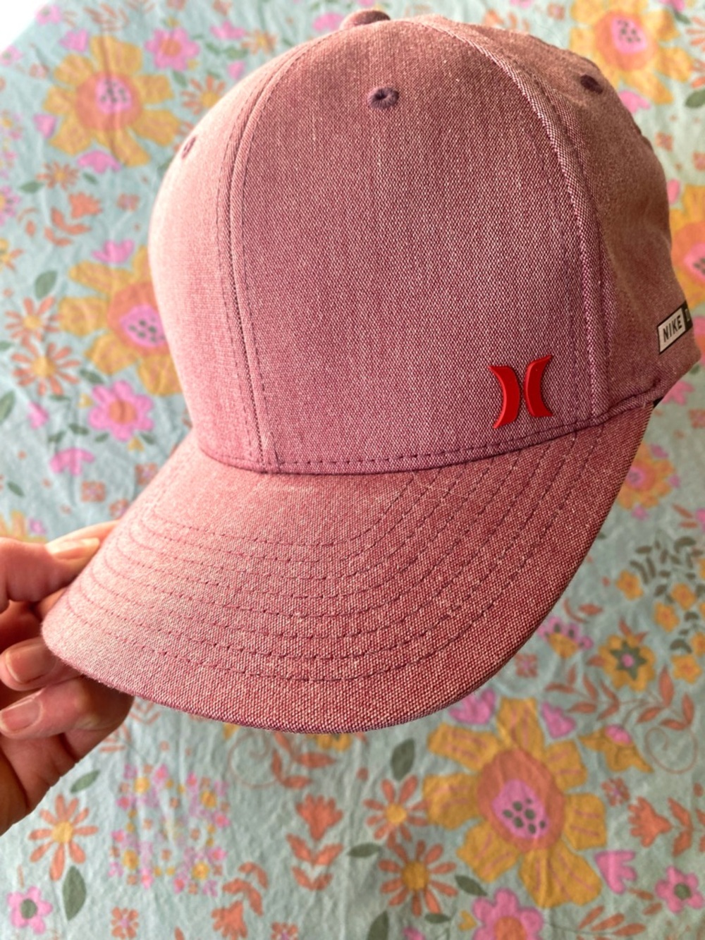 Hurley Nike Dry-Fit L/XL Basebal Cap Dusty Rose Color Flexfit Cap